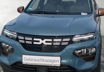 Dacia Spring 15.793 km 13.497 &euro; Erfurt 99099