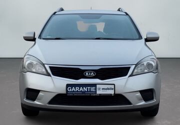 Kia ceed Sportswagon 124.585 km 4.100 &euro; Erfurt 99099