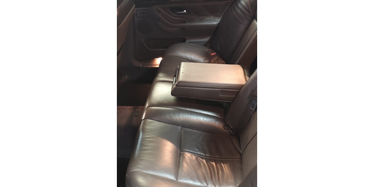 BMW 740 255.486 km 6.500 &euro; Plaue 99338