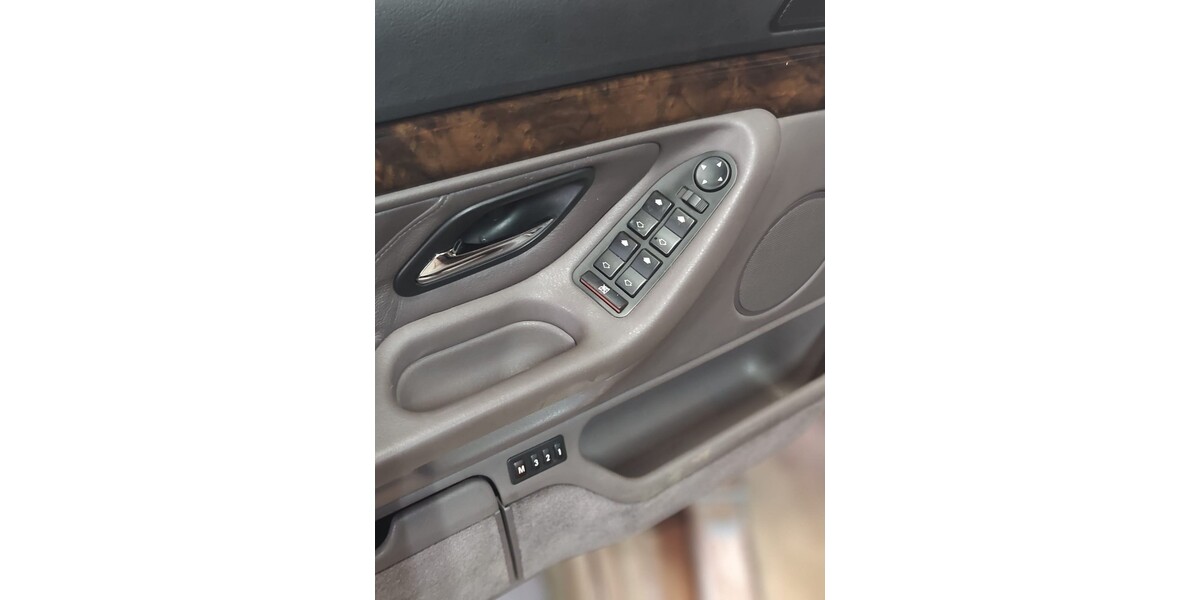 BMW 740 255.486 km 6.500 &euro; Plaue 99338