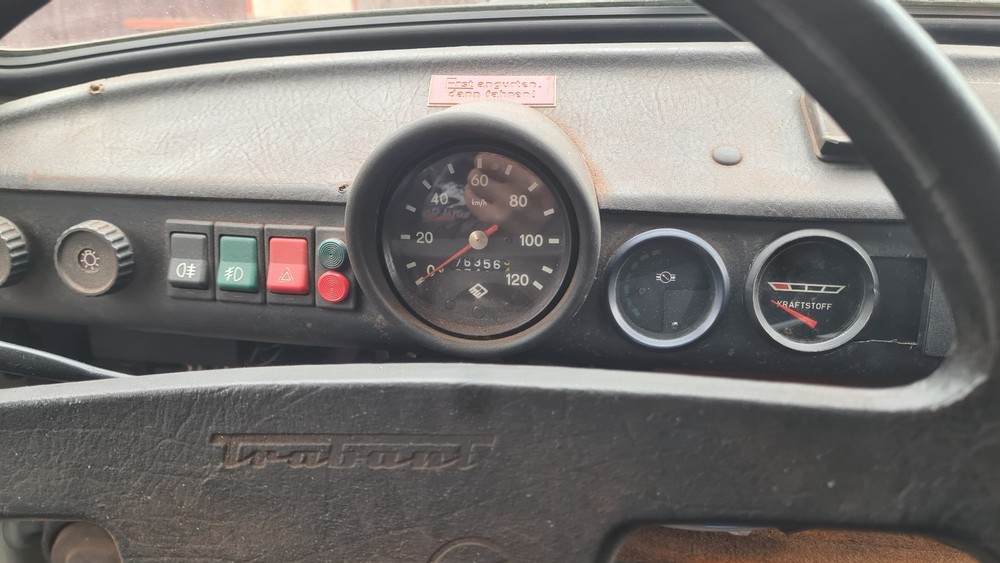 Trabant P 601 76.356 km 4.500 &euro; Erfurt 99084