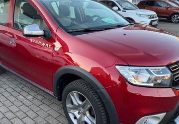 Dacia Sandero 38.900 km 10.799 &euro; Amt Wachsenburg OT Ichtershausen 99334