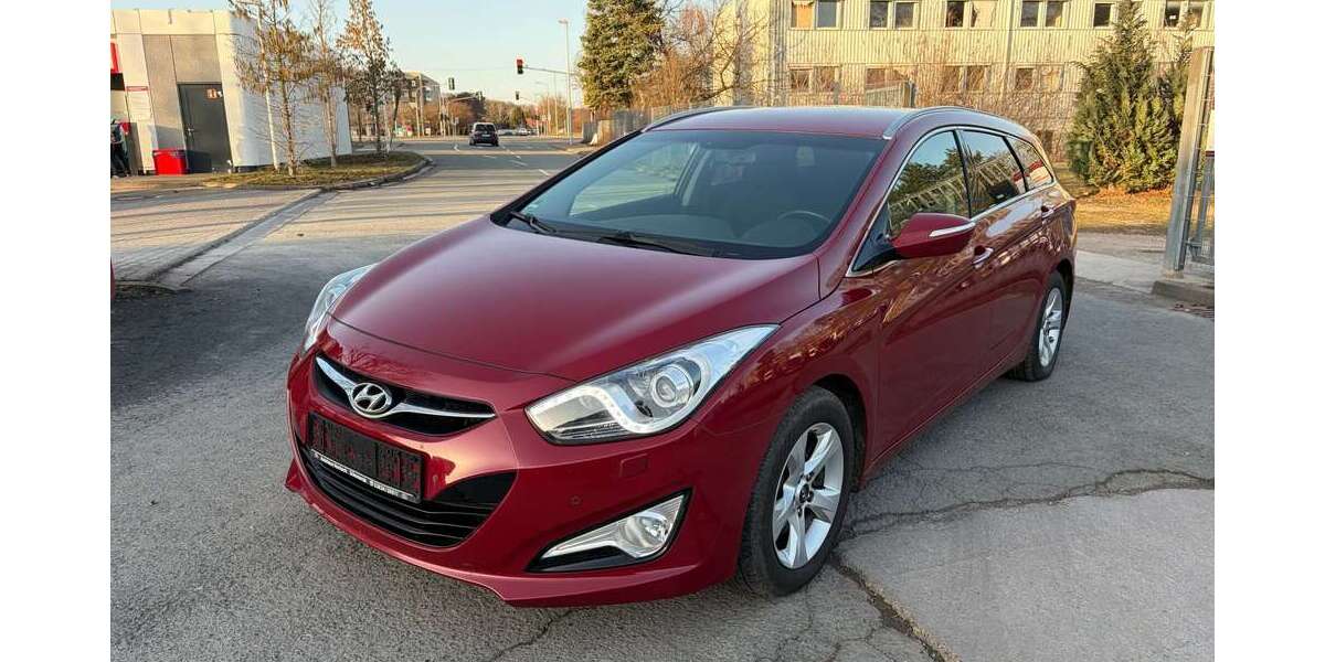 Hyundai i40 208.610 km 5.900 &euro; Erfurt 99086