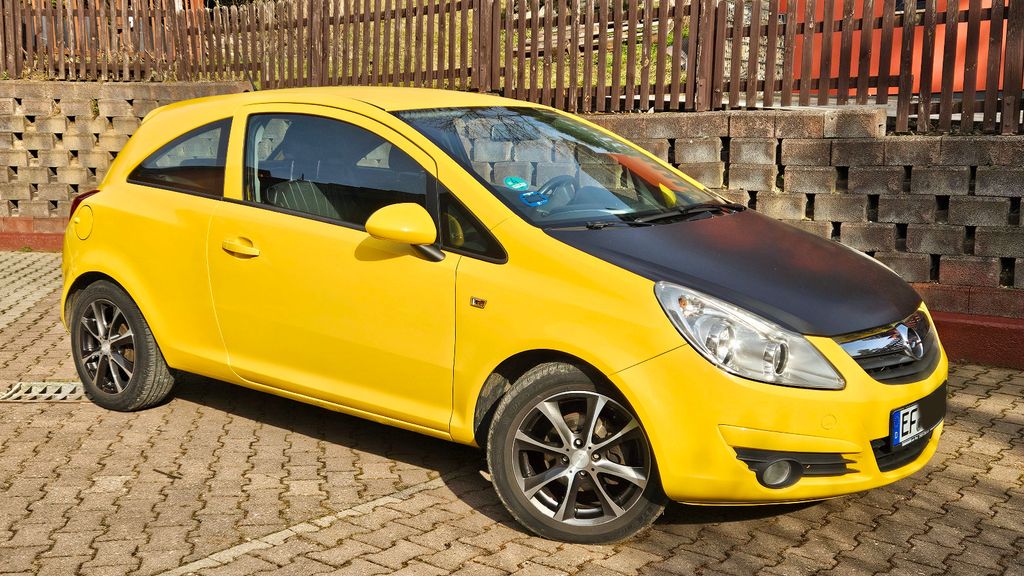 Opel Corsa 111.341 km 2.390 &euro; Erfurt/Möbisburg 99094