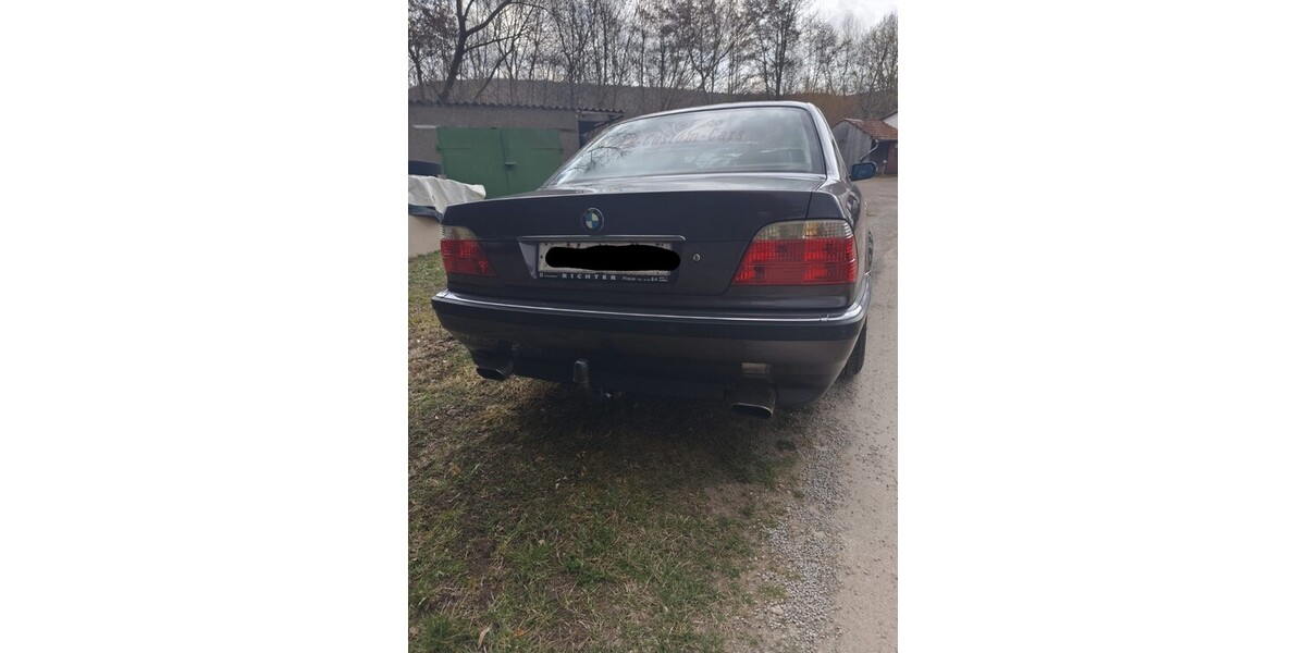 BMW 740 255.486 km 6.500 &euro; Plaue 99338