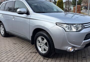 Mitsubishi Outlander 119.300 km 11.900 &euro; Erfurt 99085