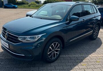 VW Tiguan 70.179 km 25.790 &euro; Sömmerda 99610