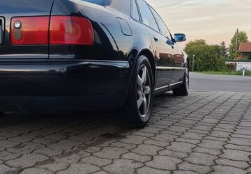 Audi S8 300.000 km 7.500 &euro; Erfurt 99090