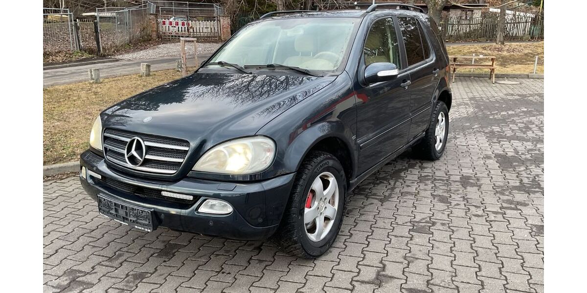 Mercedes-Benz ML 320 203.815 km 1.900 &euro; Erfurt 99085