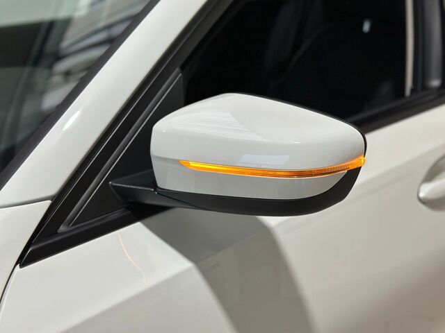 BMW 320 d Touring Advantage Aut Navi*Leder*LED*1.Han 81.294 km 25.980 &euro; Gebesee 99189