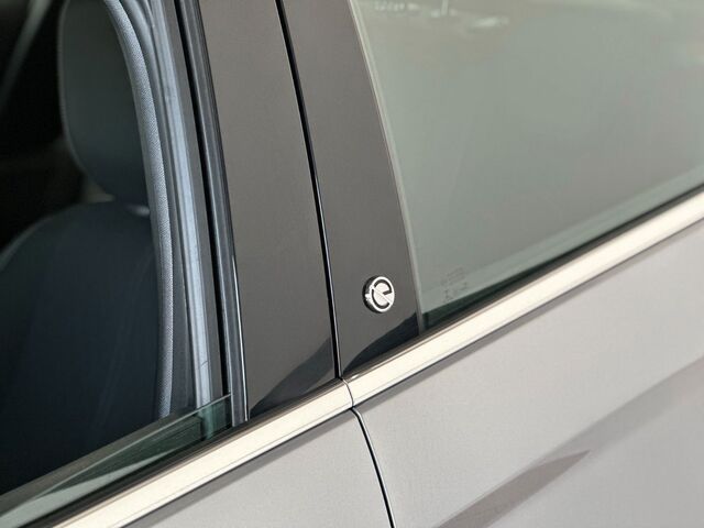 Opel Corsa e Elegance Navi*LED*Klimaaut*Sitzheiz.* 29.987 km 13.990 &euro; Gebesee 99189