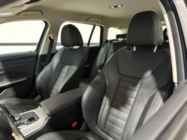 BMW 320 d Touring Advantage Aut Navi*Leder*LED*1.Han 81.294 km 25.980 &euro; Gebesee 99189