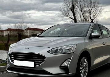 Ford Focus 46.300 km 11.990 &euro; Erfurt 99084