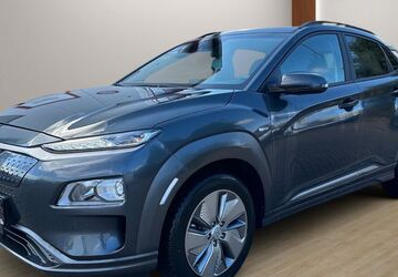 Hyundai KONA Elektro 28.100 km 17.989 &euro; Schwabhausen 99869
