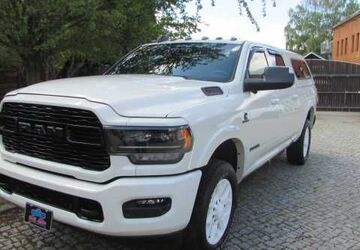 Dodge RAM 59.200 km 79.990 &euro; Großfahner 99100