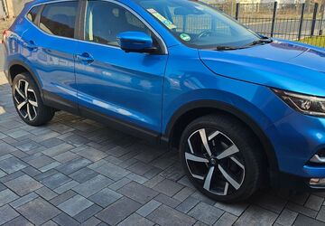 Nissan Qashqai 91.000 km 13.999 &euro; Geratal 99330