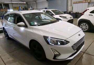 Ford Focus 82.900 km 12.450 &euro; Weimar 99425