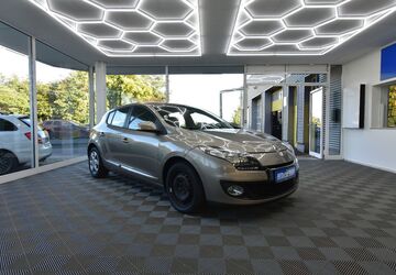 Renault Megane 76.742 km 4.980 &euro; Erfurt 99092