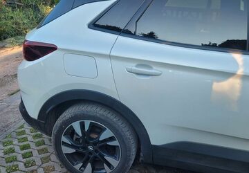 Opel Grandland (X) 57.800 km 17.800 &euro; Erfurt 99089