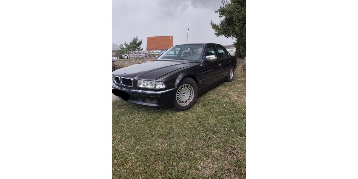 BMW 740 255.486 km 6.500 &euro; Plaue 99338