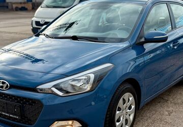 Hyundai i20 57.688 km 9.890 &euro; Weimar 99427