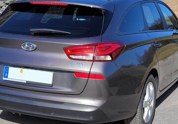 Hyundai i30 49.000 km 14.500 &euro; Bad Berka 99438