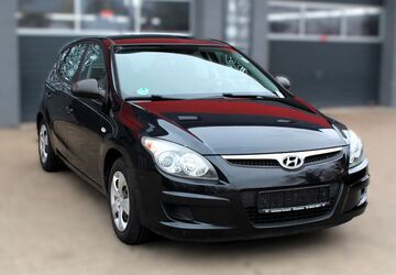 Hyundai i30 153.000 km 2.200 &euro; Erfurt 99085