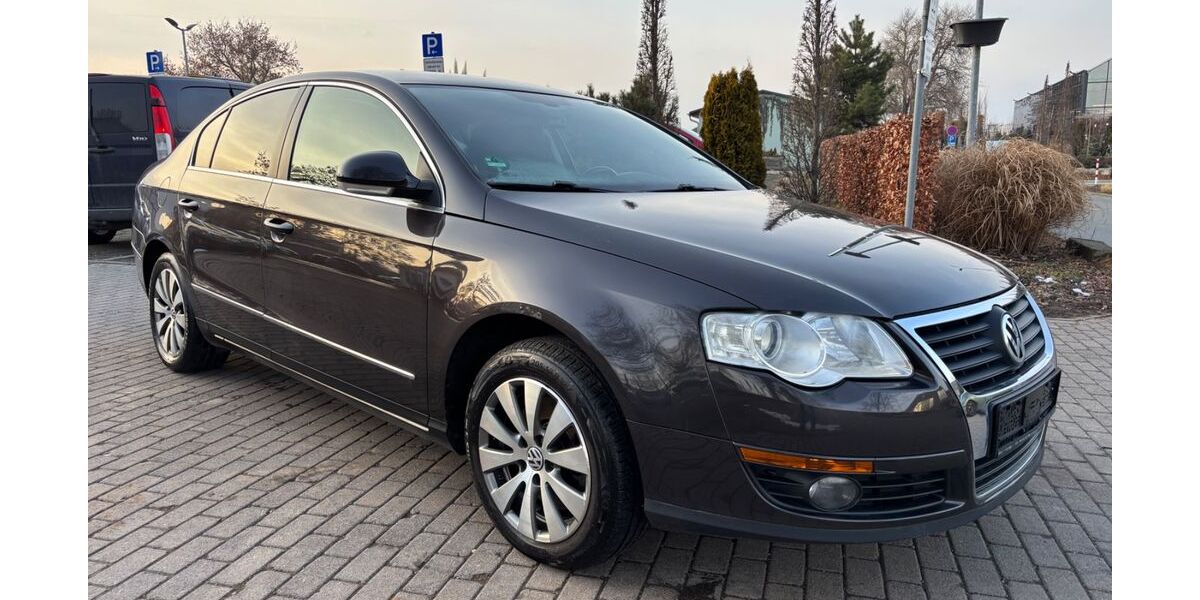 VW Passat 282.680 km 3.900 &euro; Erfurt 99085
