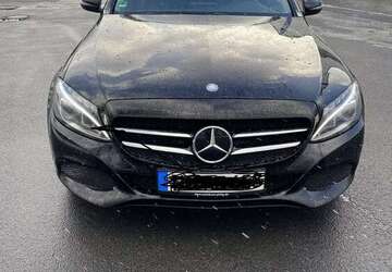 Mercedes-Benz 220 282.000 km 17.000 &euro; Erfurt 99099