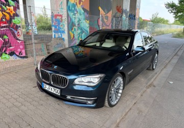 BMW 740 325.900 km 15.000 &euro; Crawinkel 99885