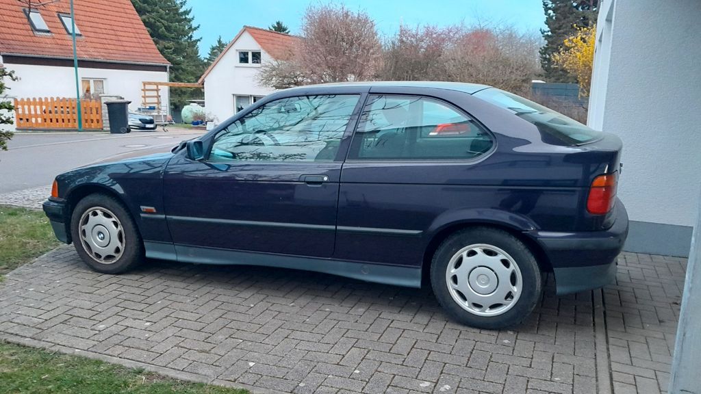 BMW 316 120.040 km 1.790 &euro; Erfurt 99094