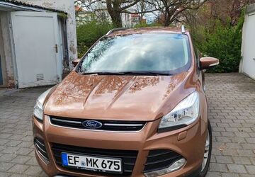 Ford Kuga 76.000 km 10.300 &euro; Erfurt 99099