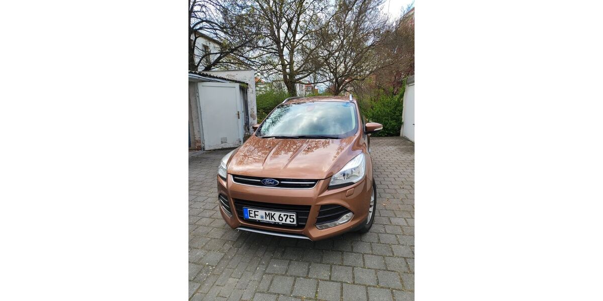 Ford Kuga 76.000 km 8.500 &euro; Erfurt 99099