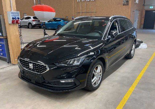 Seat Leon 166.283 km 13.990 &euro; Weimar 99425