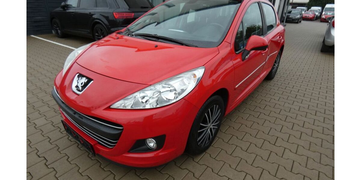 Peugeot 207 128.000 km 1.290 &euro; Erfurt 99087