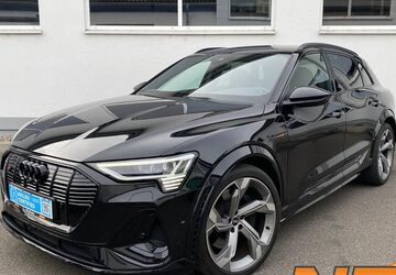 Audi e-tron 57.400 km 46.890 &euro; Erfurt 99086