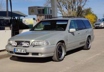 Volvo V70 275.819 km 5.400 &euro; Sachsenhausen 99439