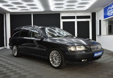 Volvo V70 372.351 km 2.480 &euro; Erfurt 99092