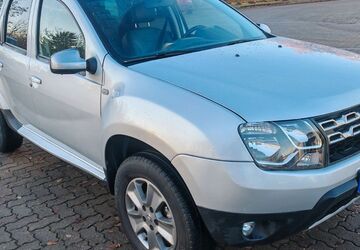 Dacia Duster 27.000 km 9.900 &euro; Umpferstedt 99441