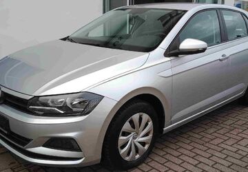 VW Polo 34.600 km 12.899 &euro; Dachwig 99100