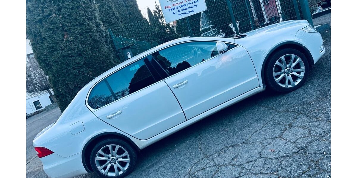 Skoda Superb 150.000 km 4.990 &euro; Gotha 99867
