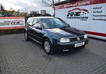 VW Golf 157.000 km 1.990 &euro; Erfurt 99099
