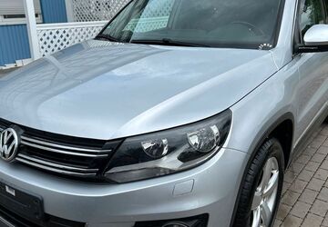 VW Tiguan 195.000 km 7.400 &euro; Orlishausen 99610