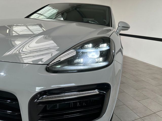 VW Touran 1,2 TSI BMT Comfortline 7-Sitzer*Klima 145.210 km 12.890 &euro; Gebesee 99189