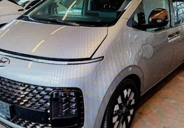 Hyundai STARIA 5.500 km 52.990 &euro; Sömmerda 99610