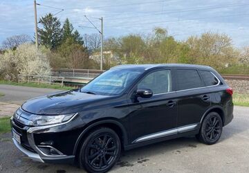 Mitsubishi Outlander 120.500 km 12.600 &euro; Sömmerda 99610