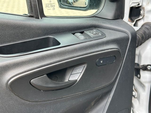 Mercedes-Benz eSprinter III Kasten L2 Klima*Sitzheizung*1.Hand 54.465 km 14.290 &euro; Gebesee 99189