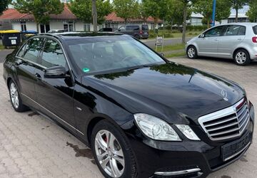 Mercedes-Benz E 200 108.500 km 10.999 &euro; Gotha 99867