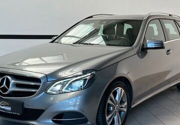 Mercedes-Benz E 200 T CGI AVANTGARDE Navi*Leder*LED* 213.827 km 13.980 &euro; Gebesee 99189