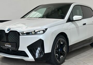 BMW iX 32.335 km 44.700 &euro; Dachwig 99100